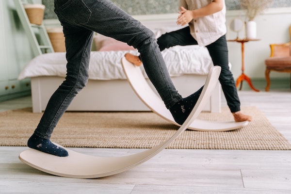 ​The great balancing act, or how to keep sane while working full time and managing your family life 